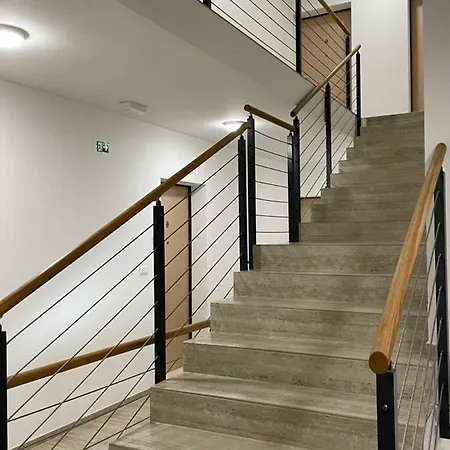 アパート Giovanna With Terrace And Free Parking *