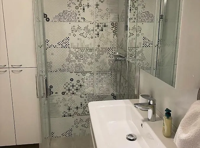 Giovanna With Terrace And Free Parking *